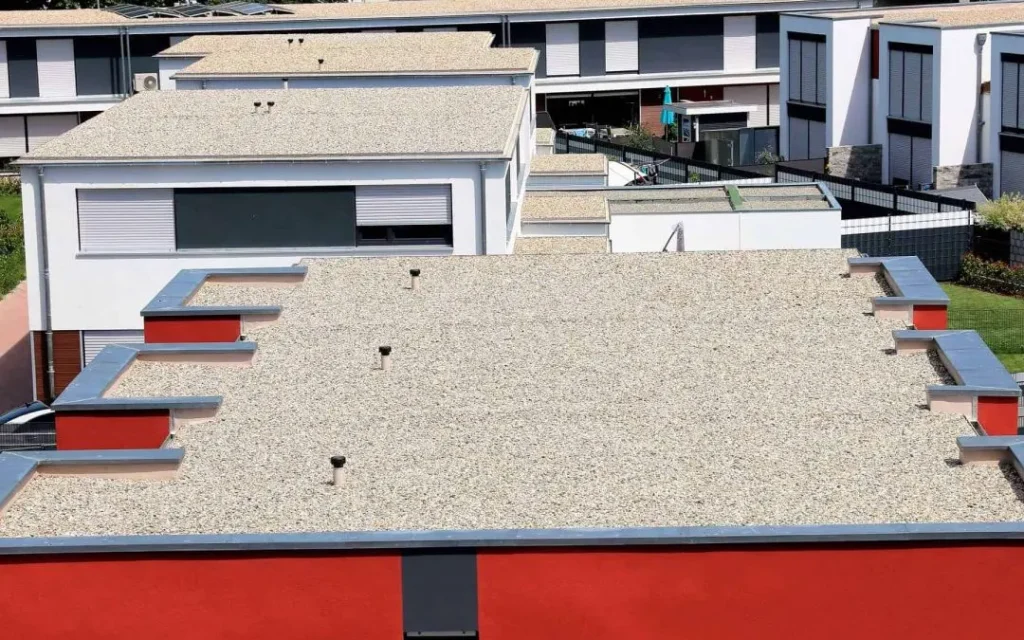 Steps to Repair a Tar and Gravel Flat Roof