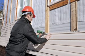 How to Remove Vinyl Siding
