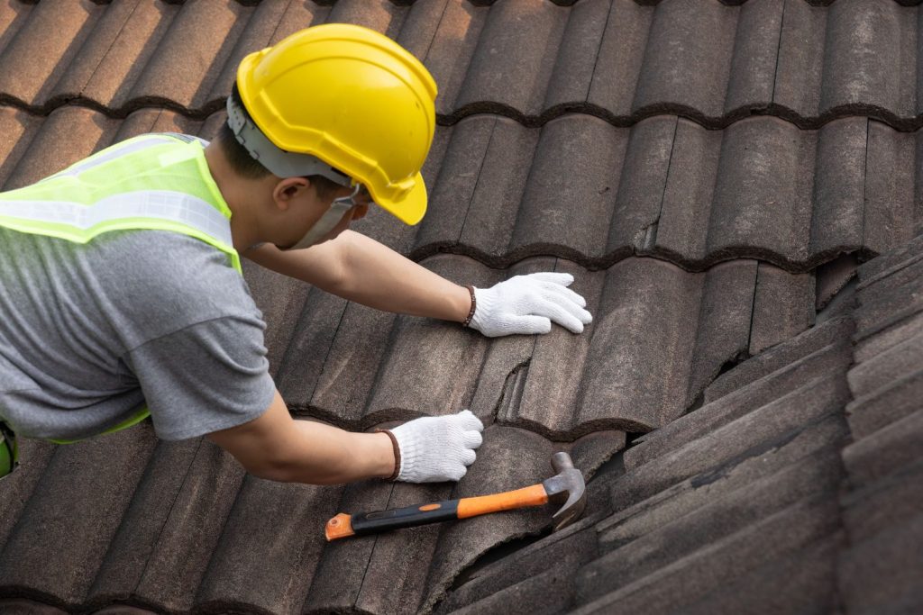 How to Get Insurance to Cover Roof Replacement
