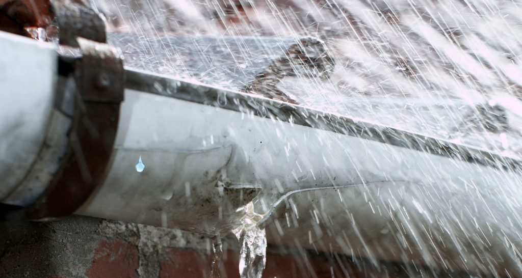 Leaking Gutter Repair